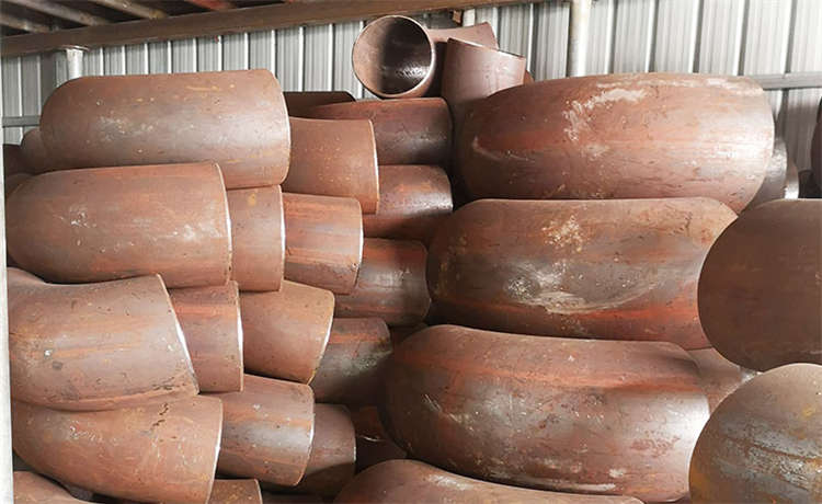 埋地螺旋焊管廠家，角鋼批發(fā)，1200鋼立柱，1920-12mm螺旋鋼管