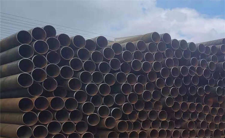 724mm螺旋鋼管，dn200螺旋鋼管，6mm螺旋管價(jià)格，鋼護(hù)筒加工