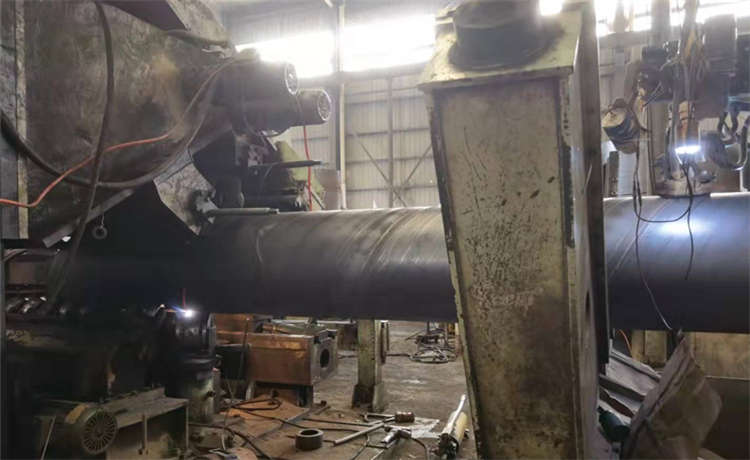 630mm螺旋鋼管，dn1400mm螺旋管，1920螺旋焊管廠家，Q355B螺旋管廠家