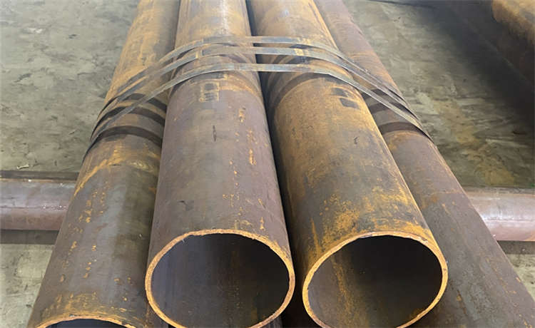 530-6-8-10mm螺旋鋼管，玉林1620-14螺旋鋼管，鋼鐵世界1920mm螺旋鋼管，螺旋鋼管每米價(jià)格