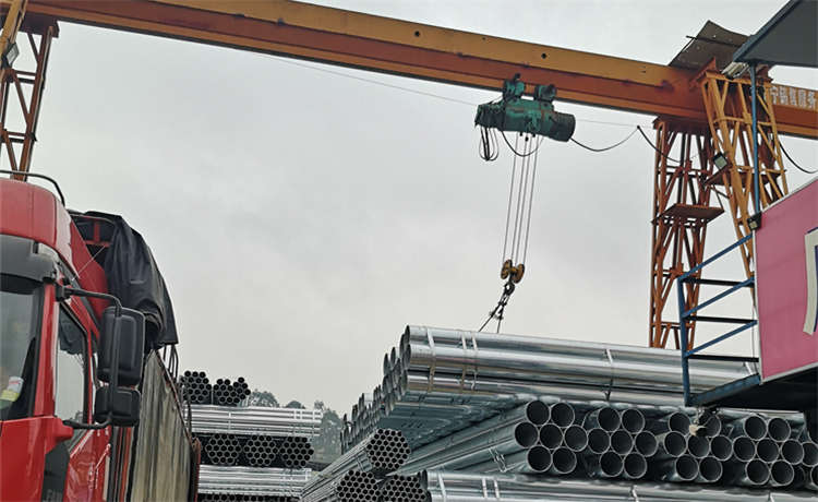 1800 鍍鋅螺旋鋼管，江門530-8mm螺旋鋼管，外環(huán)氧瀝青煤防腐螺旋鋼管，直縫鋼管廠家