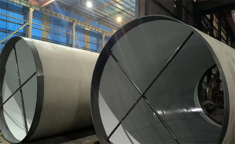 鋼材場(chǎng)400mm螺旋管，1820-10mm螺旋焊管，2520-12mm螺旋焊管，鋼材場(chǎng)H型鋼