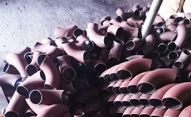 1724mm螺旋鋼管，1324mm螺旋焊管，立柱管廠家，鋼材場(chǎng)旋挖樁鋼護(hù)筒廠家